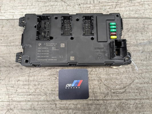12-18 OEM BMW F30 REM Rear Body Control Unit Electronic Module BCM Box V2*