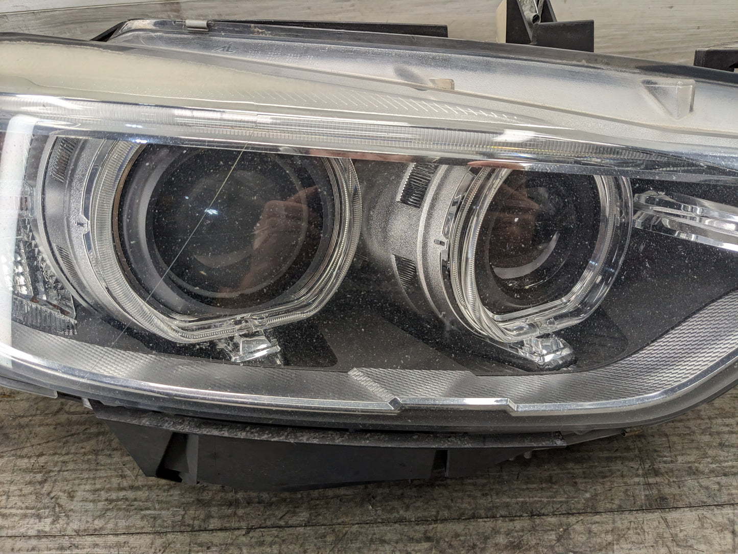 14-17 OEM BMW F32 F33 F82 M3 M4 Passenger Adaptive Bi-Xenon Headlight Complete