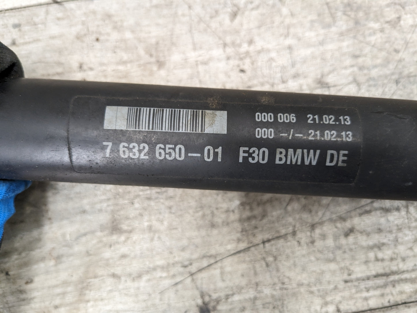 12-18 OEM BMW F22 F30 F32 F34 F33 xDrive AWD Front Drive Shaft Assembly Axle