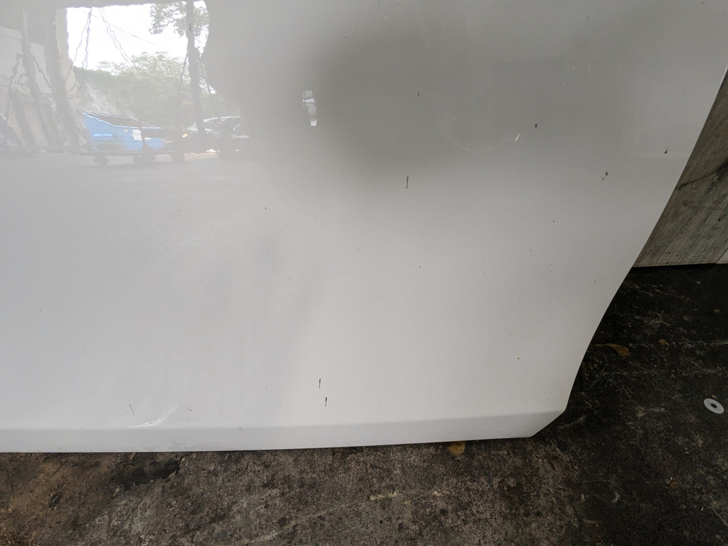 08-13 OEM BMW E82 E88 Left Driver Side Door Shell Panel w/ Glass White