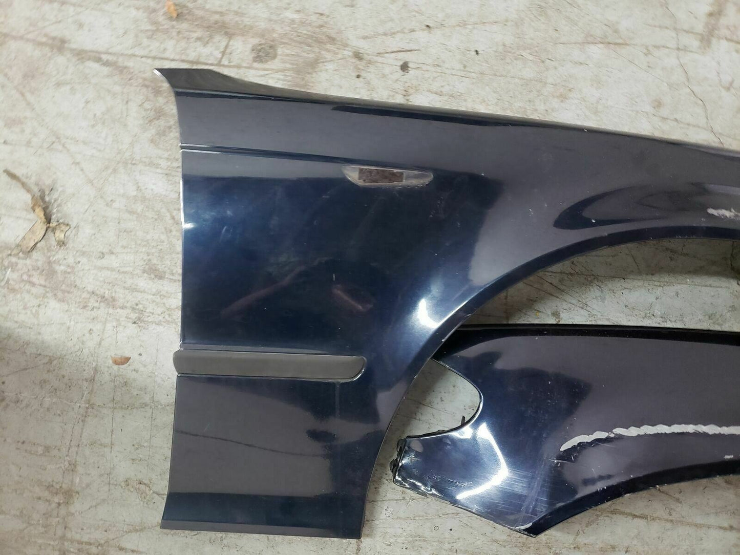2003 BMW 325i Left and right side  fender   Series