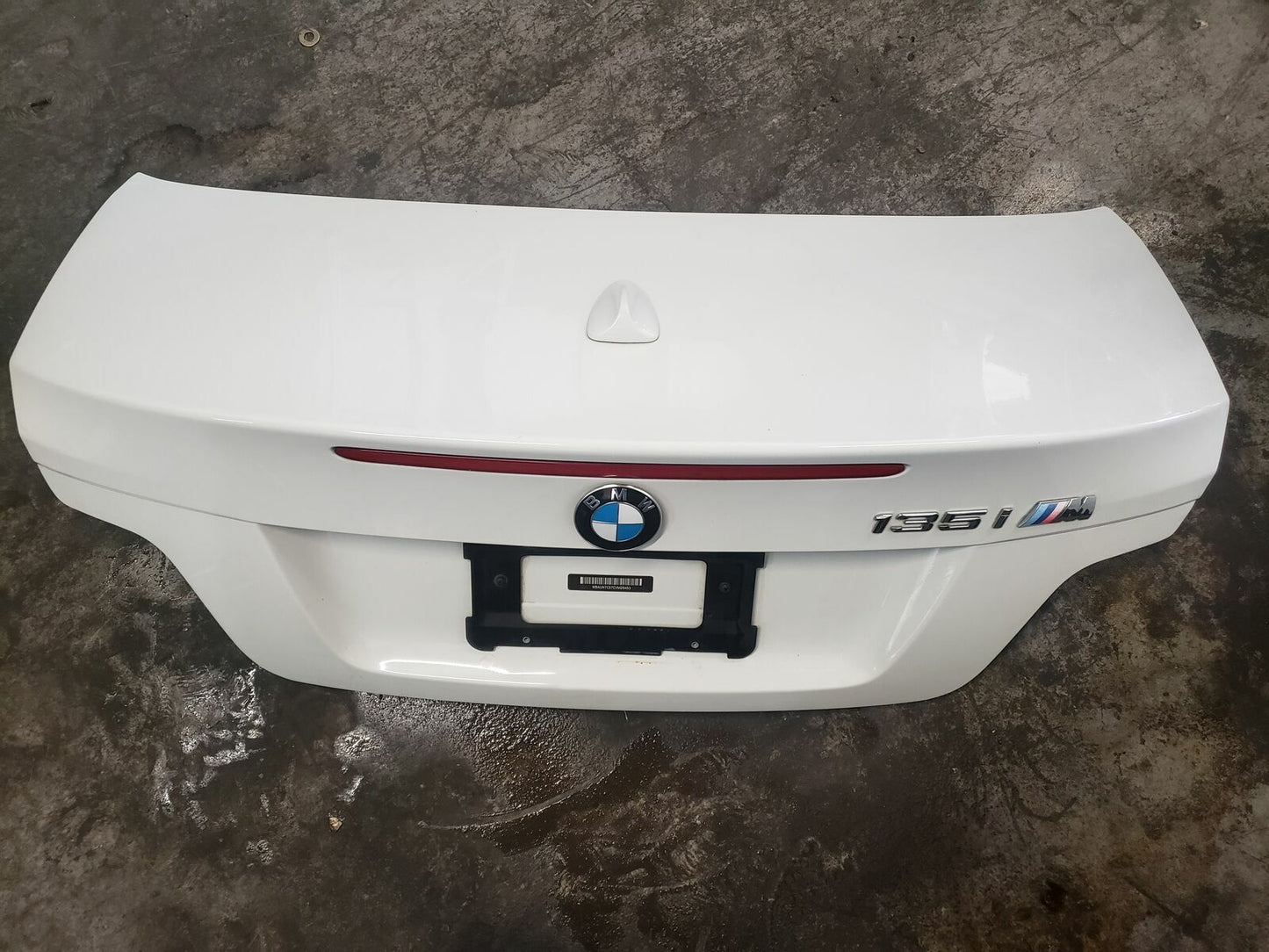 BMW E88 Series Trunk  White 300