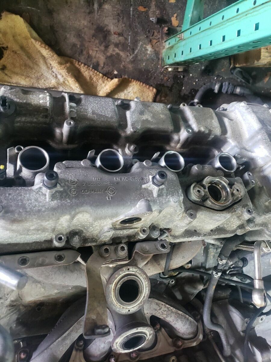 BMW F10 Series Engine  N63 *NOTE no compression 2 cylinder