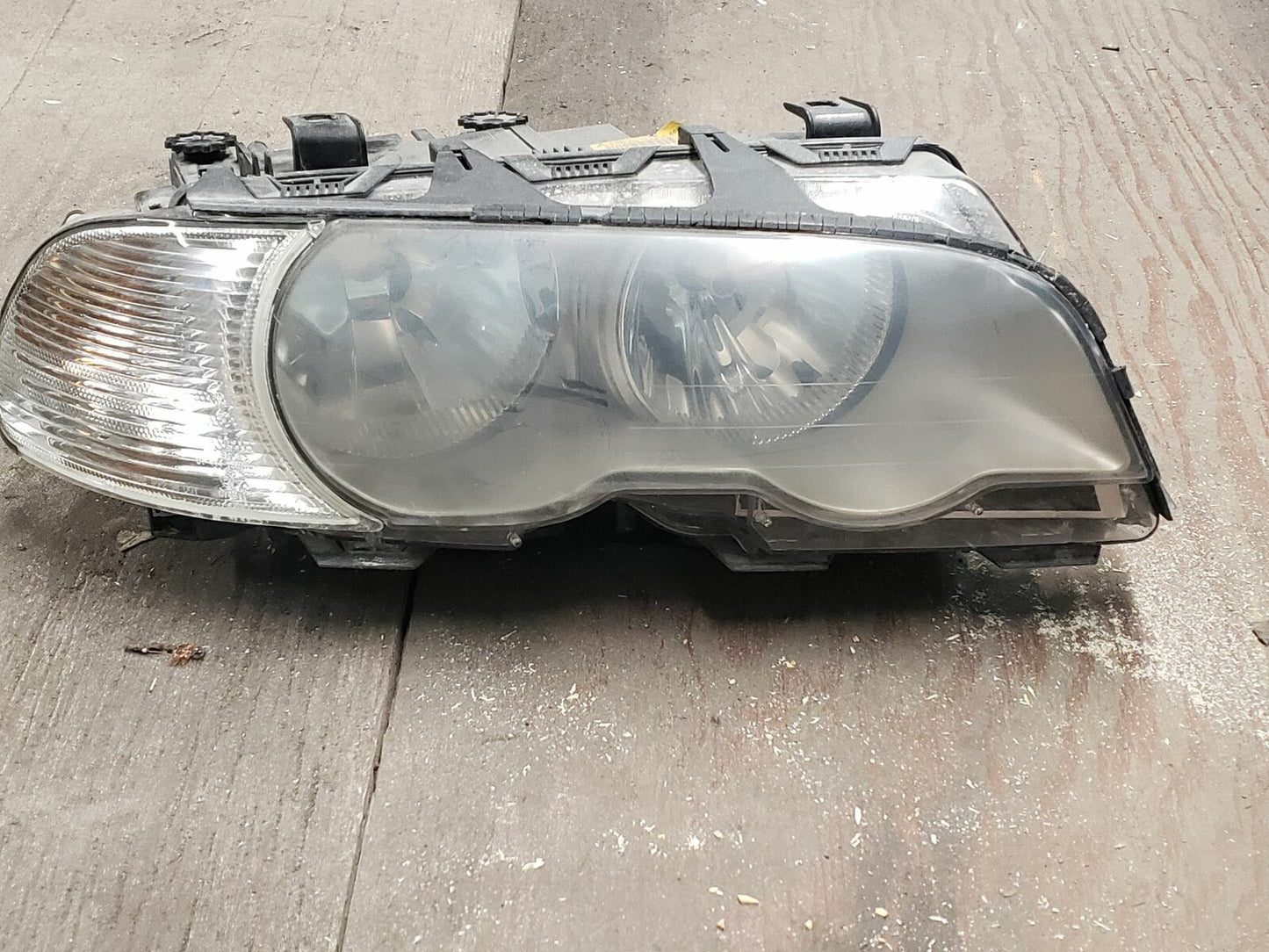 01-03 BMW 3-SERIES E46 COUPE OEM RIGHT PASSENGER SIDE HID XENON HEAD LIGHT LAMP