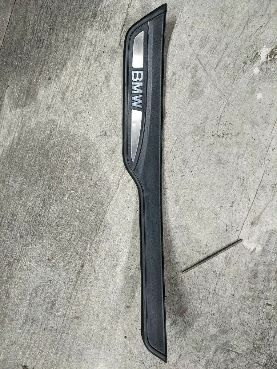 REAR LEFT DRIVER SIDE DOOR SILL SCUFF TRIM COVER 2010 BMW 328i 7172297 OEM