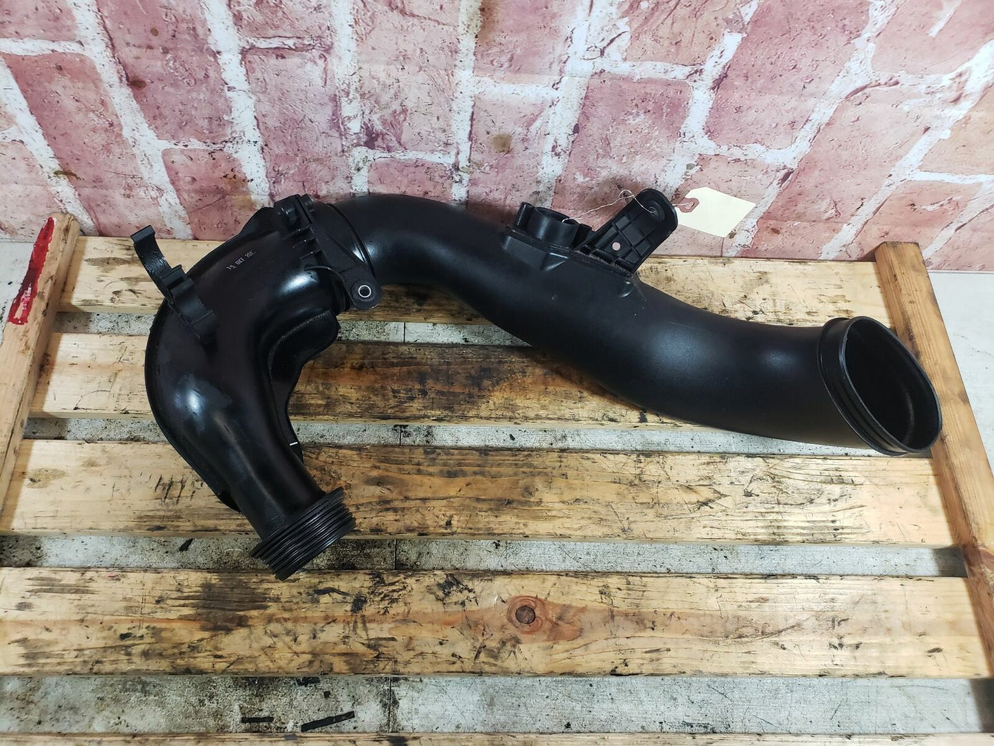 BMW 11-13 E93 Air Intake Duct Turbo Inlet Pipe LCI