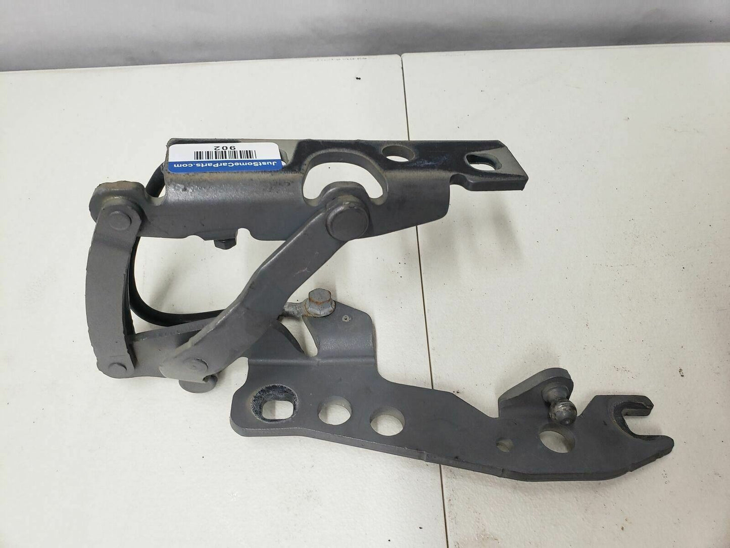 BMW E64 M6 Front Right Hood Hinge 7064160